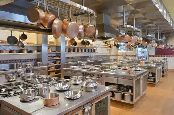 Commercial Restaurant Kitchen Equipment Supplier in UAE | Alrazana 2 0501ba793745e2756c8daba48c57340e 1