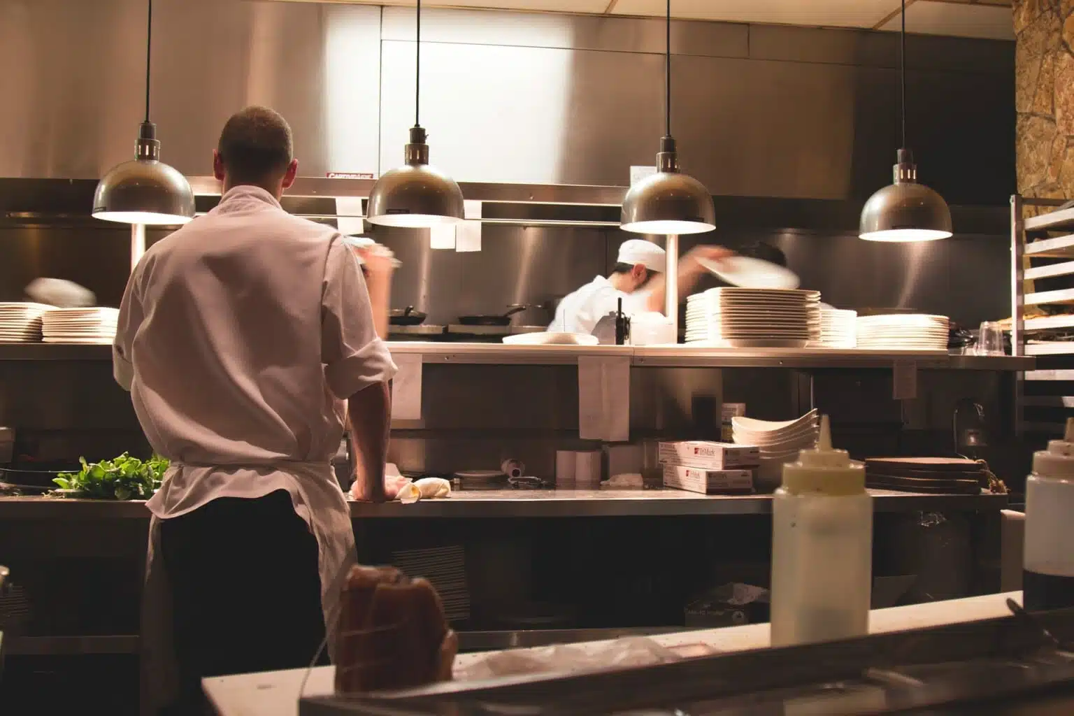How to Build a Commercial Kitchen in 4 Steps 1 restaurant g8ce04f074 1920 1536x1024 1
